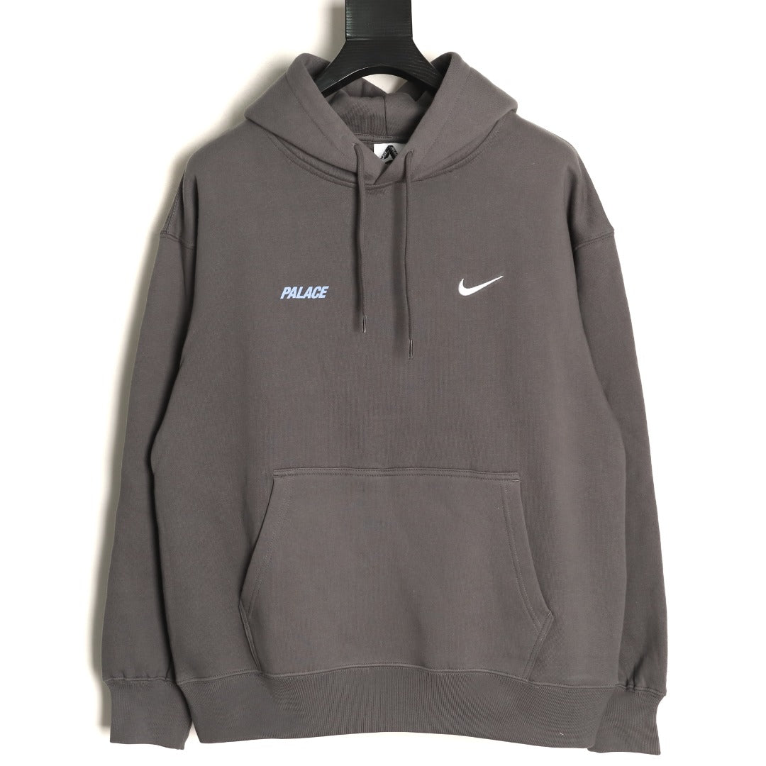 Nike x Palace Logo Graphic Hoodie – Brown - front view