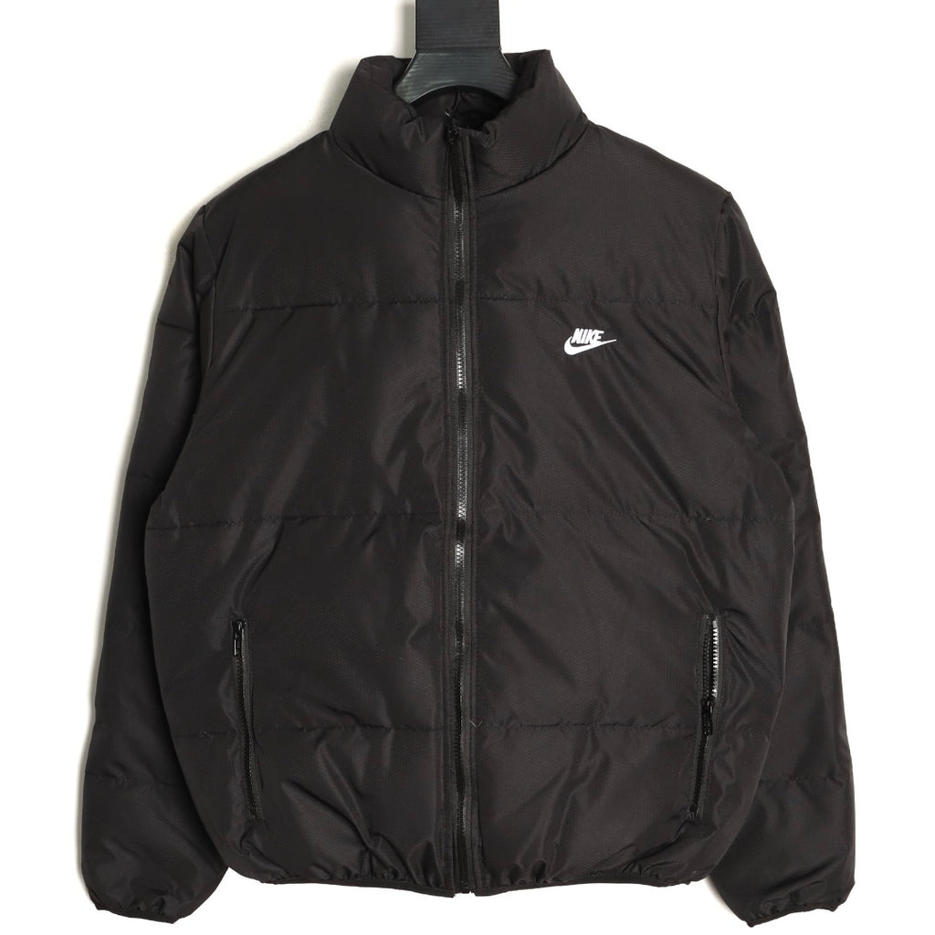 Nike Harrington Cropped Puffer Jacket – Black - front view
