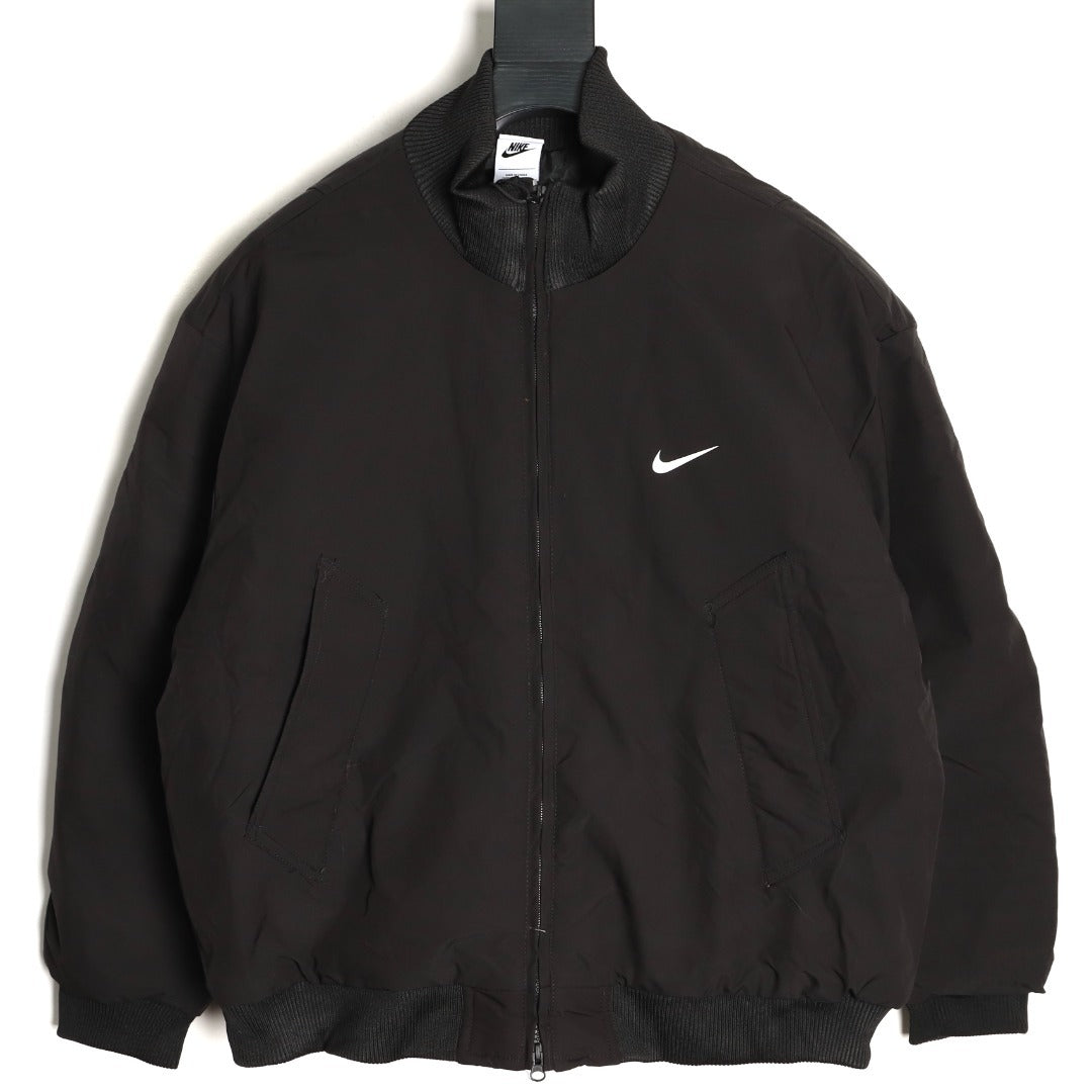 Nike Small-Logo Puffer Jacket – Black - front view