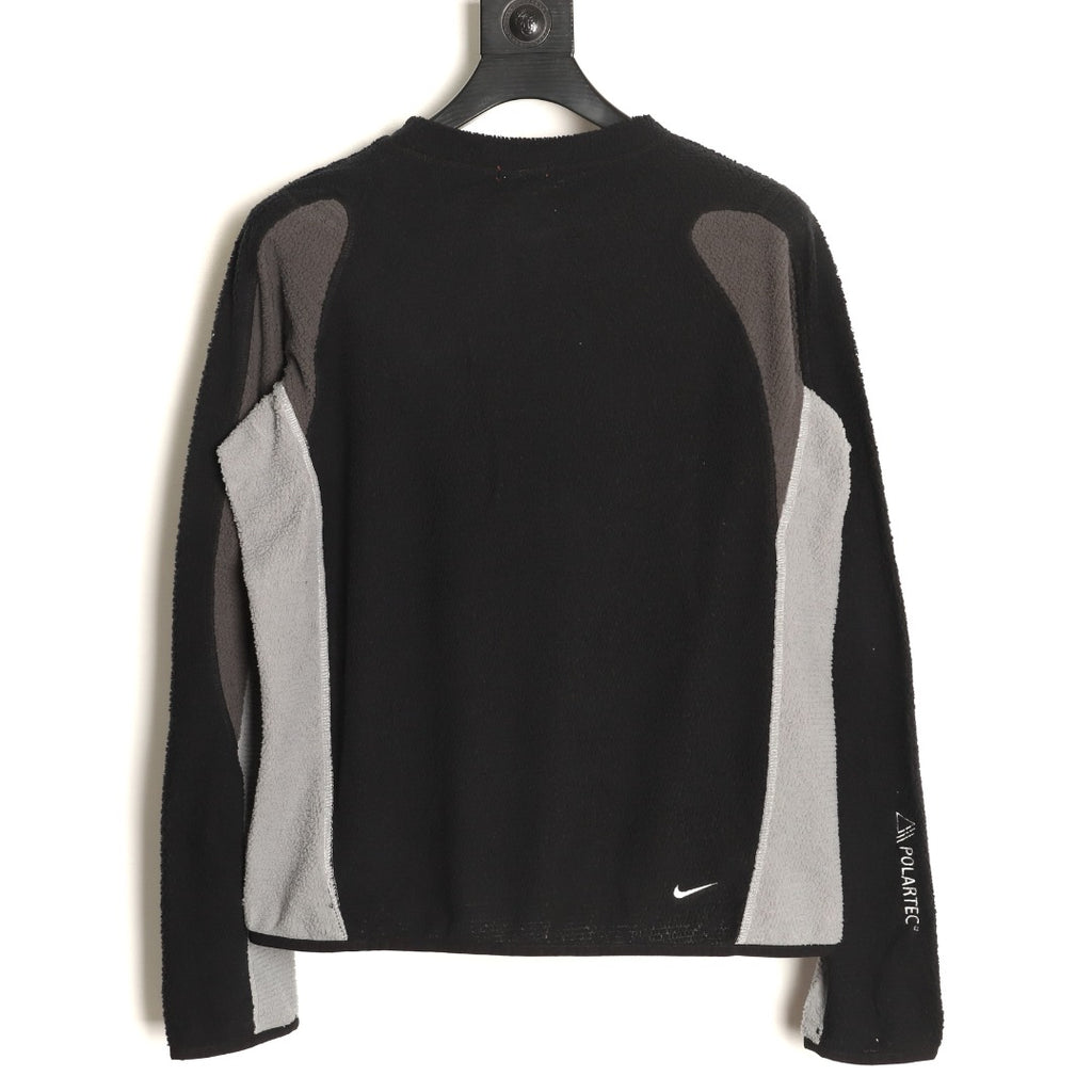 Nike ACG Contrast-Panel Long-Sleeve Top – Black and Gray - back view