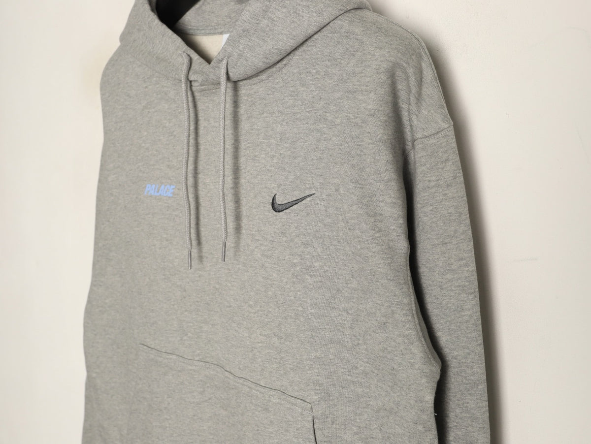 Nike x Palace Logo Graphic Hoodie – Heather Gray - back view