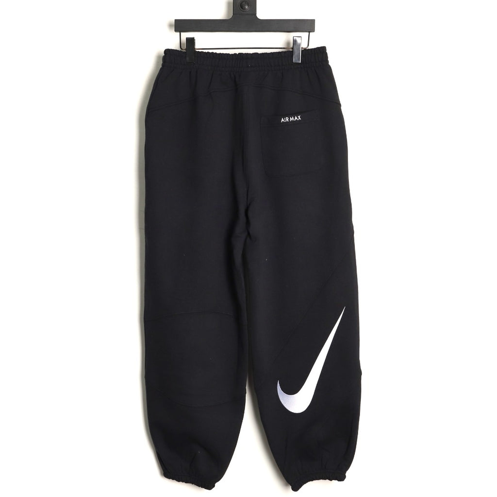 Nike x Supreme 25FW Fleece Pants – Black - back view